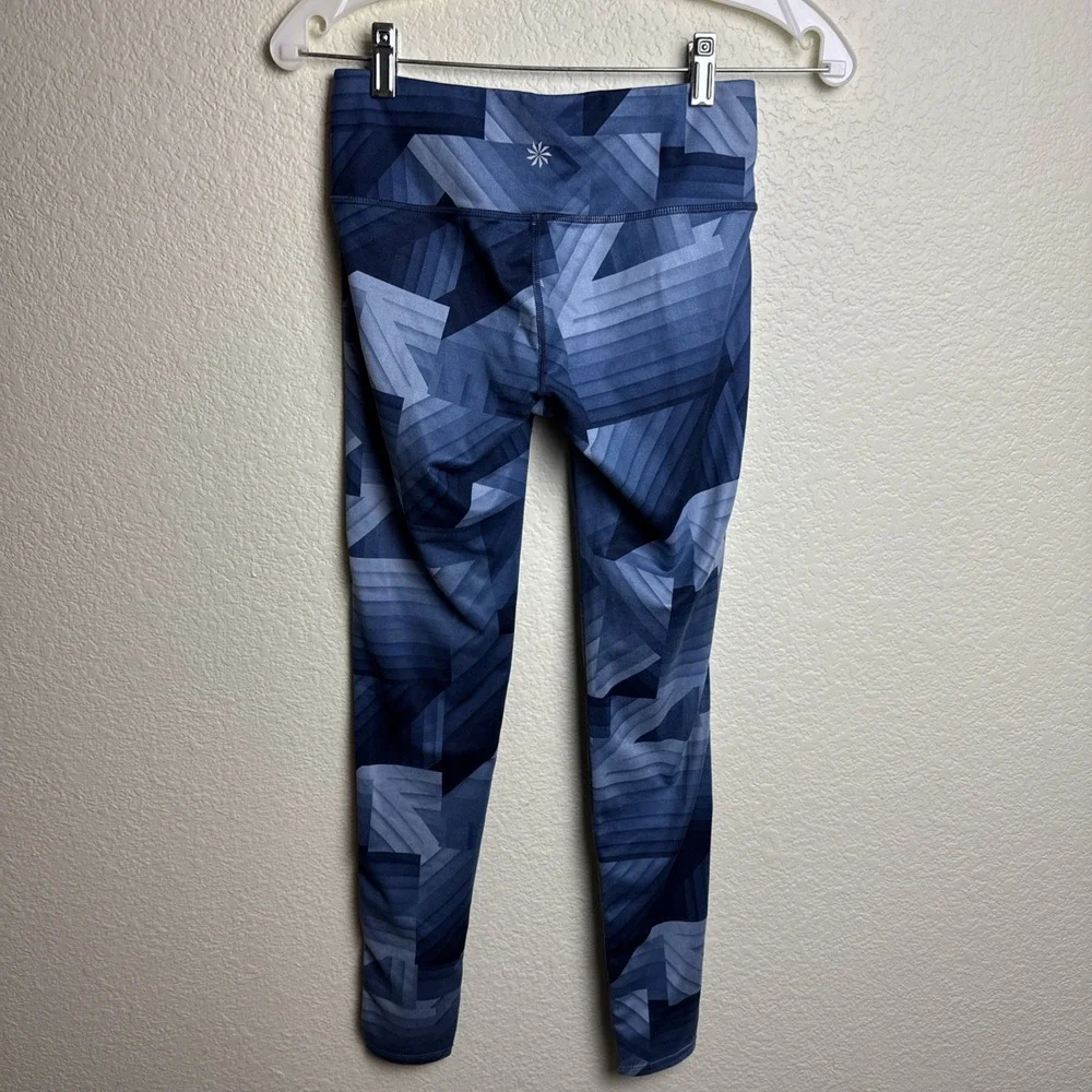 Athleta blue geometric